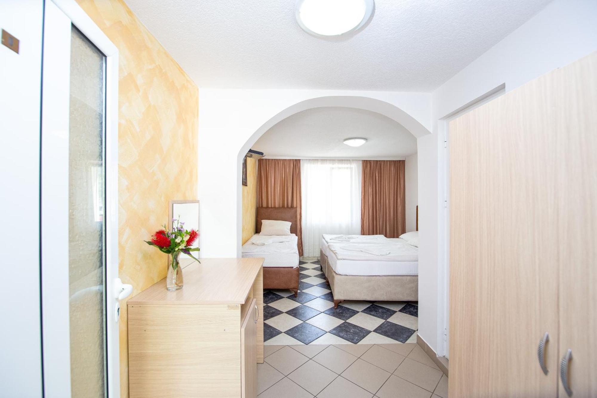 Saki Apartments Budva Luaran gambar